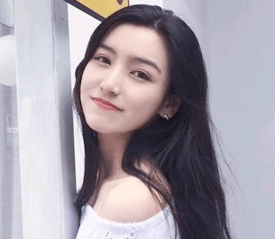 正面照女生头像 fe79023ade9d40d4a123822f38d9966b.png