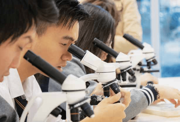 加拿大大学会要求学生必须接种新冠疫苗吗 9月开学计划持续揭晓中 校园社区