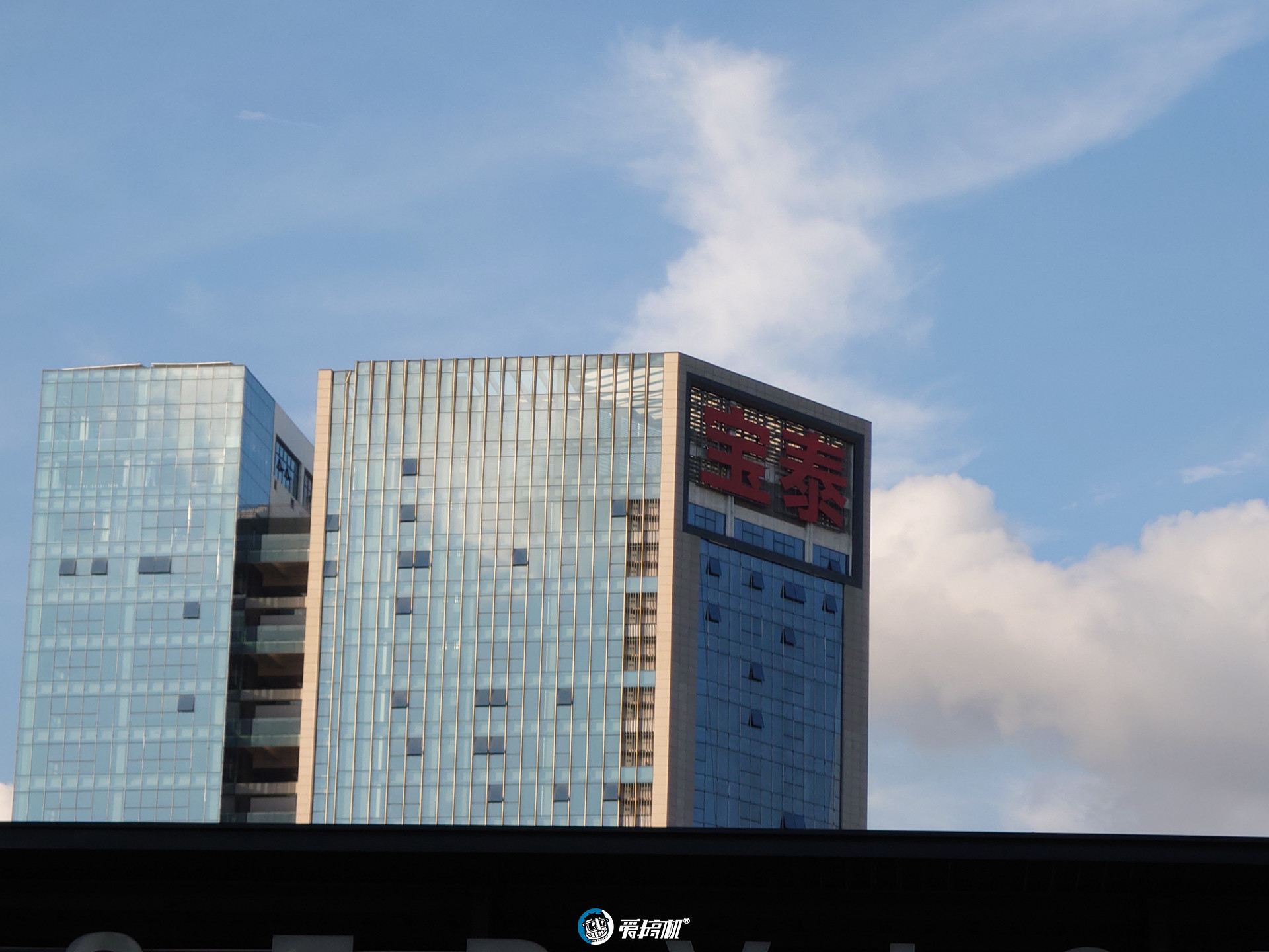 上手|8499元起步的信仰,索尼Xperia 1 III国行版上手体验