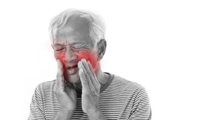 什么方法可以减少口腔溃疡的疼痛 120fbb2ad34e465ea92d9cc71974af79.jpeg