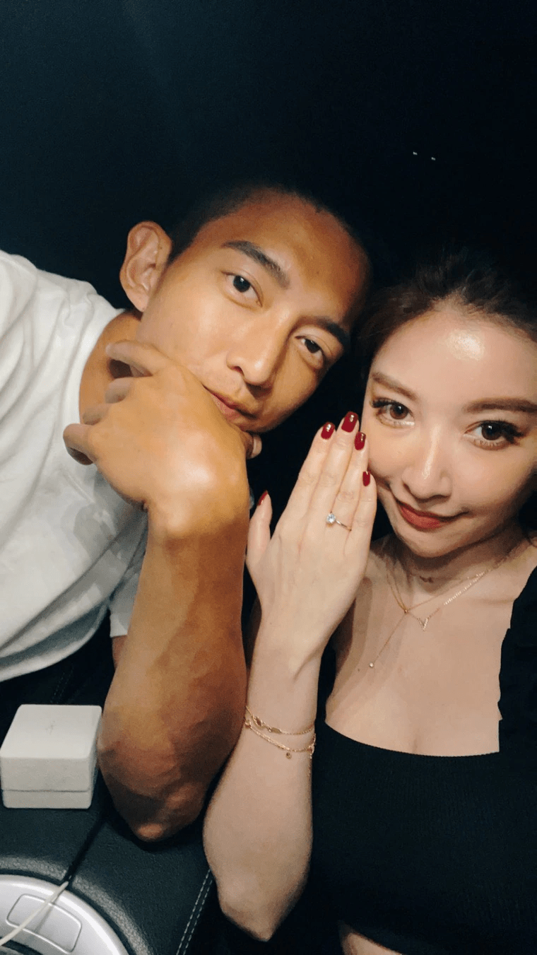 原创恭喜39岁女神许维恩官宣结婚男友是她旗下艺人小其6岁