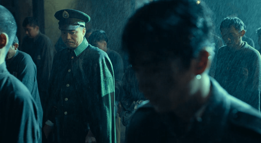 原创理想照耀中国叛逆者的视角很独特陈晓有两处戳人心弦的表演