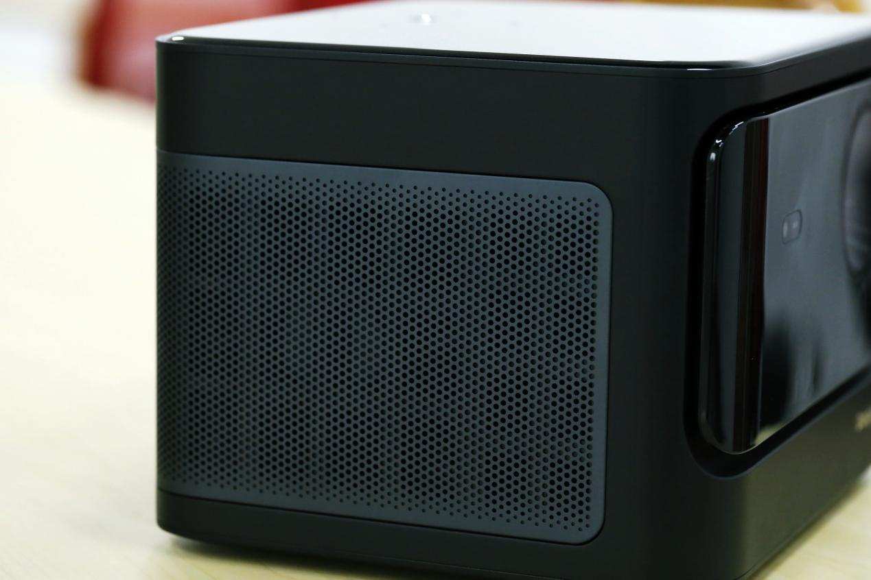 宅家享受影院观感当贝激光投影x3体验分享