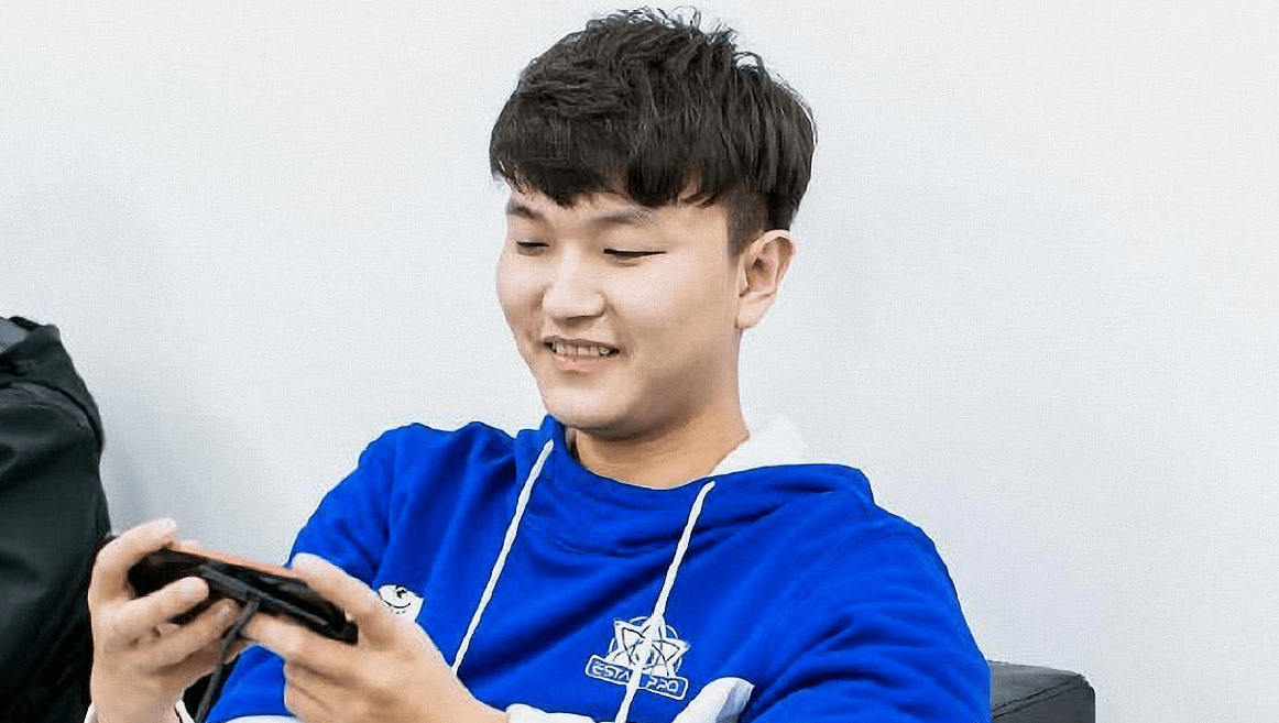 kpl猫神多次捧杯成就无上荣耀步入低谷是否能迎来新生