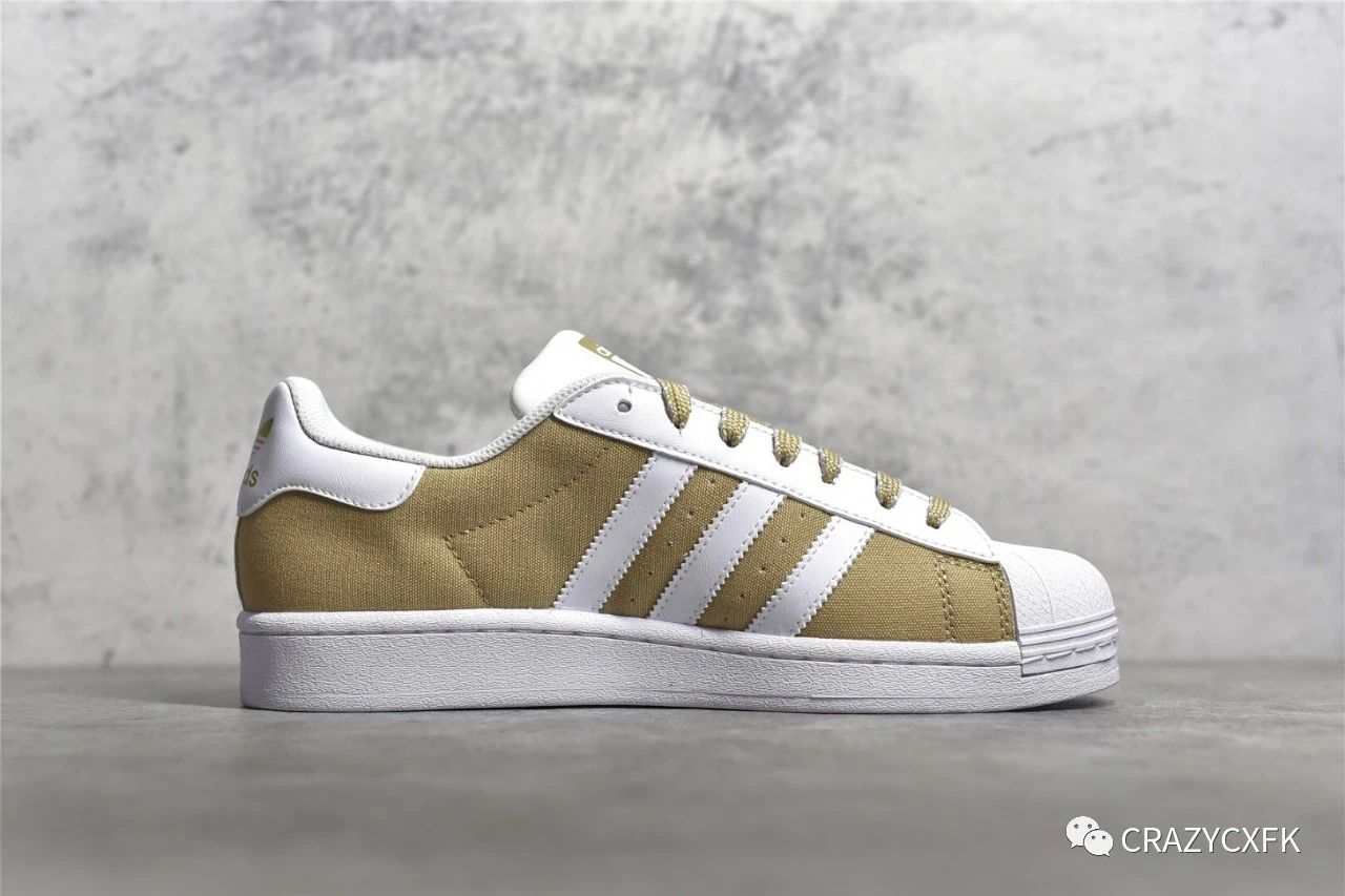 阿迪达斯贝壳头周年限定 adidas originals superstar 白棕卡其运动鞋
