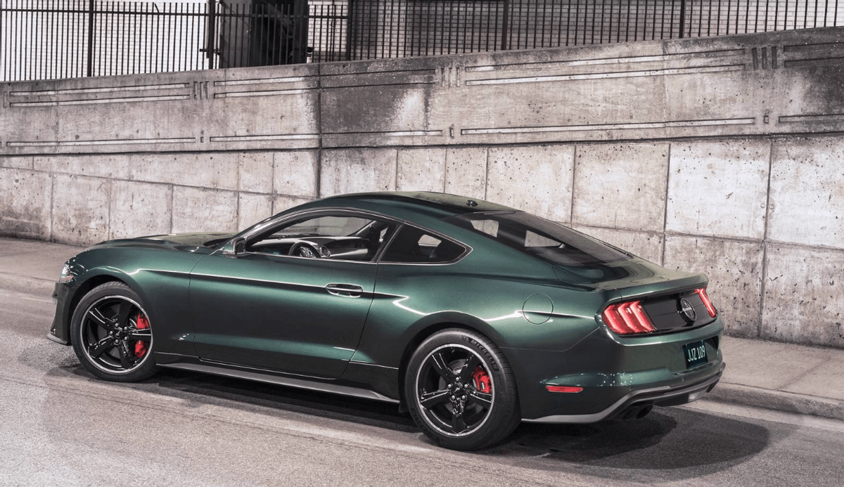 经典美式肌肉车盘点福特mustang被老司机划重点