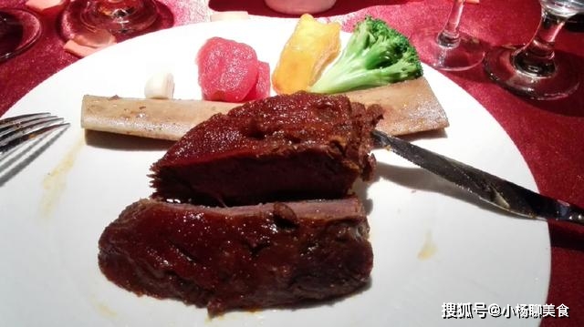 高品质牛排第一名 f5db51a610314fd89a01af8817ff6d23.jpeg