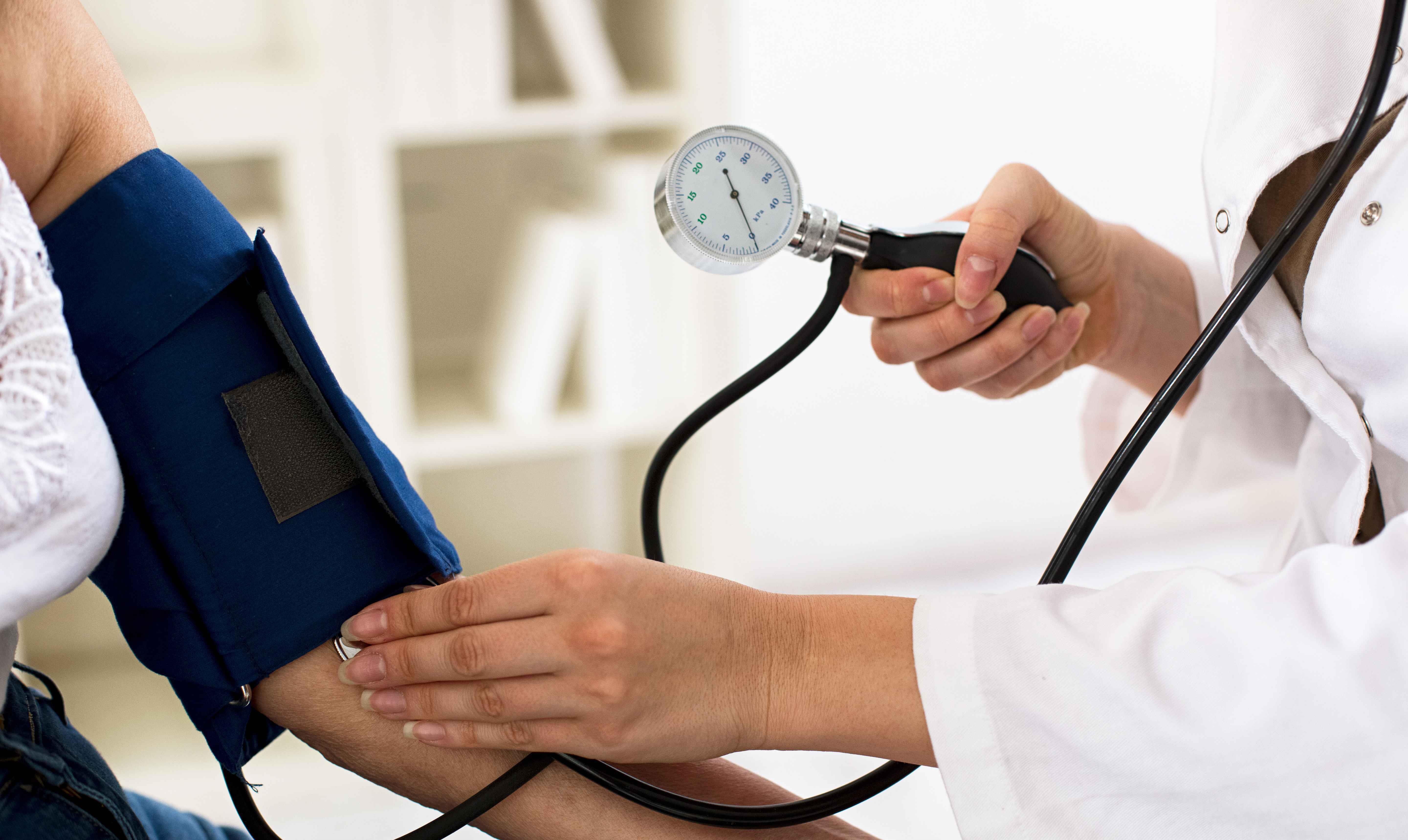体检血压作弊小技巧 如何控制血压最有效的方法