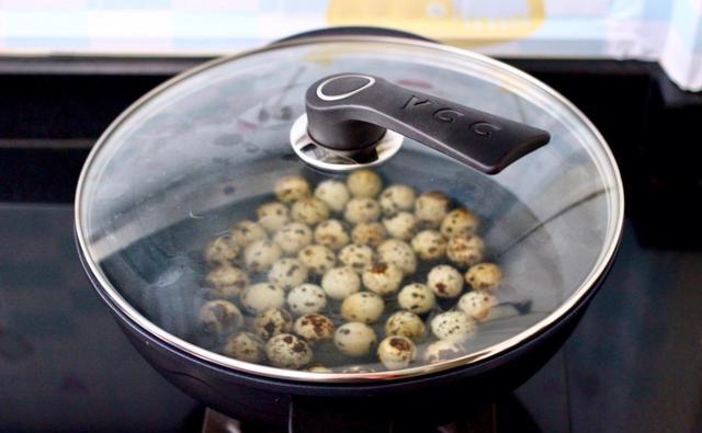 吃什么东西可以安神补脑 8b920d861e3f49a18645090cf439b028.jpeg