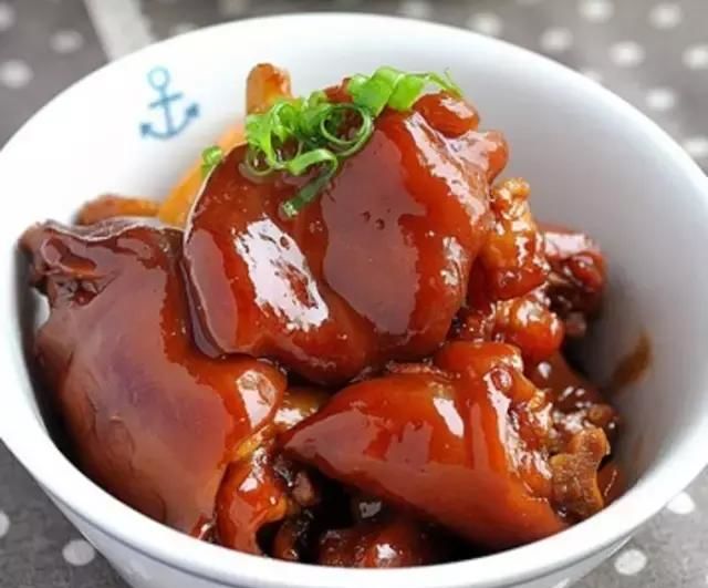 猪脚怎么烧好吃又下饭 0fdb1a97aa87405cb3302d679c7d1868.jpeg