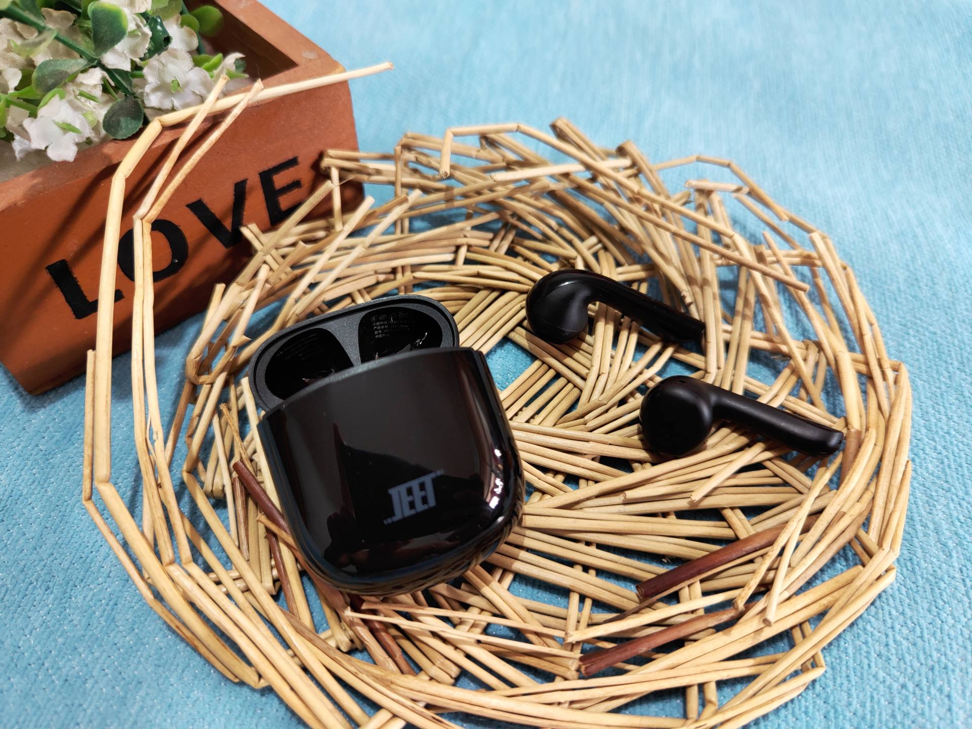 jeetone升级版蓝牙耳机6大特点惊喜连连