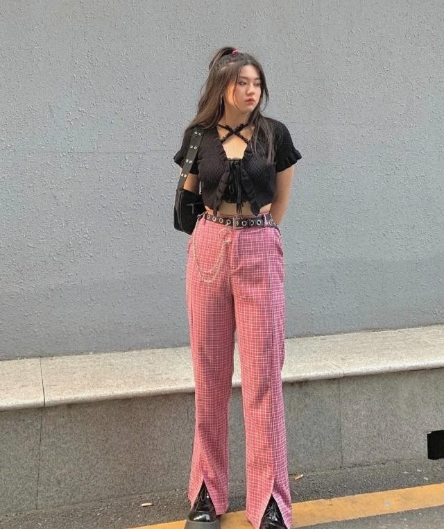 微胖女生穿衣需要避开的风格 153e542c8943441ca8bb5bc47c8529c0.jpeg