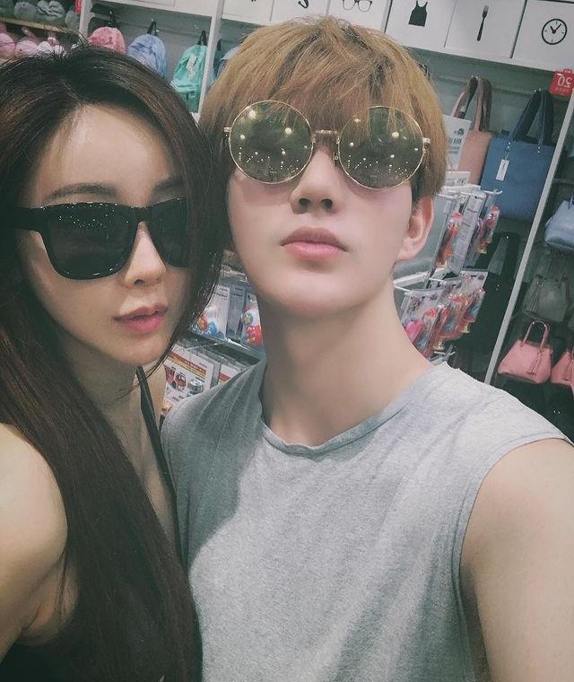 原创假豪宅假富二代咸素媛和陈华上节目造假谎话连篇终于认错