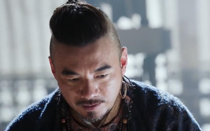 这也充分说明她当初在扶余城的杀戮让她树敌过多,以耶律安抟,萧翰