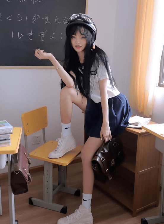 原创网红陈意礼暗黑大米官宣一周前还互称兄弟女方旧照爆出疑整容