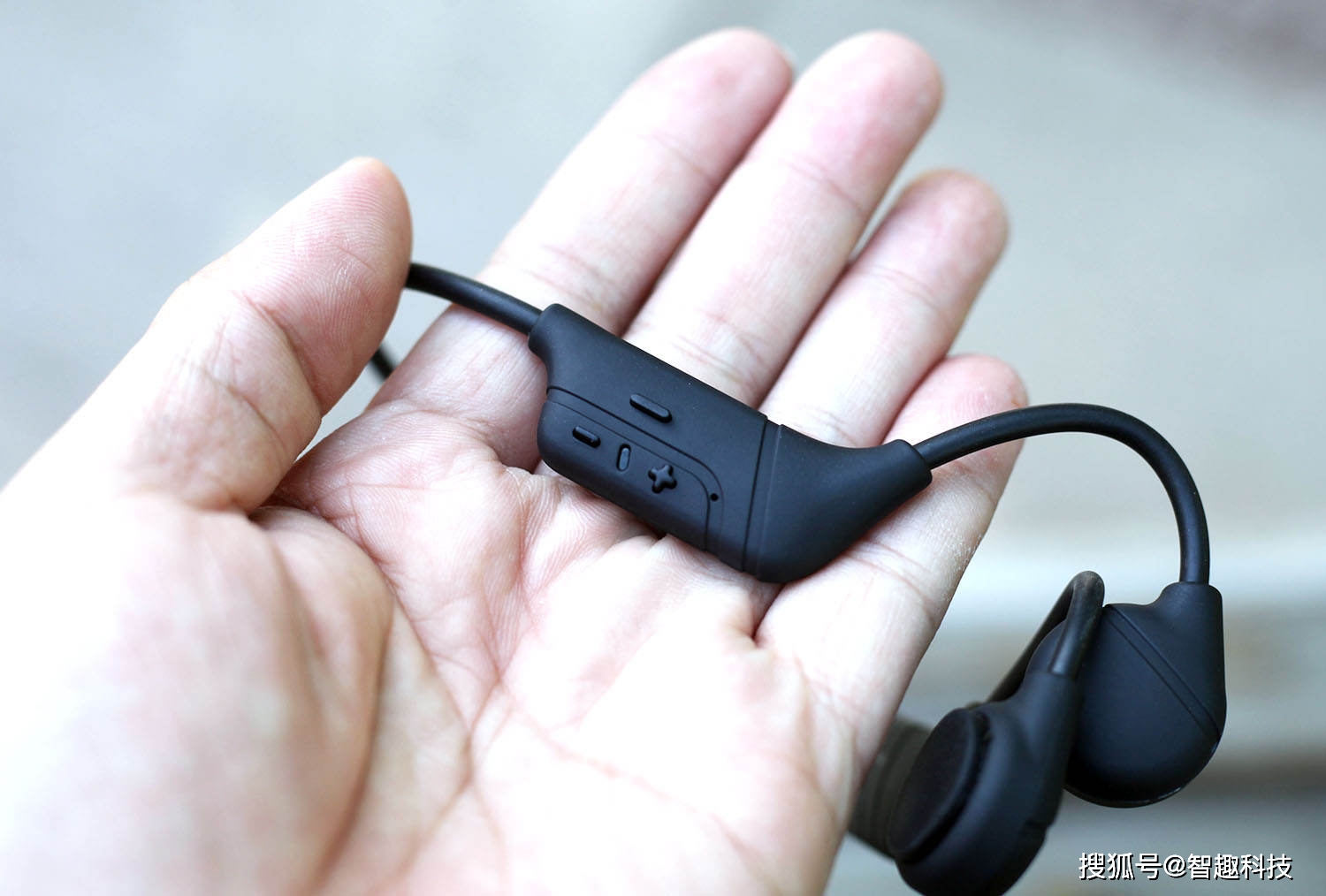 南卡runner cc ii骨传导耳机测评,要的就是自由_耳朵