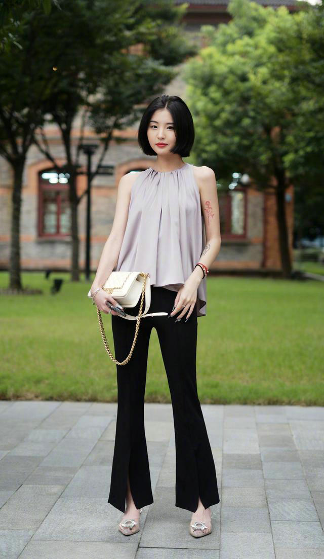 气质穿搭女白底 043d084457c8447392a21b0805d2eb26.jpeg