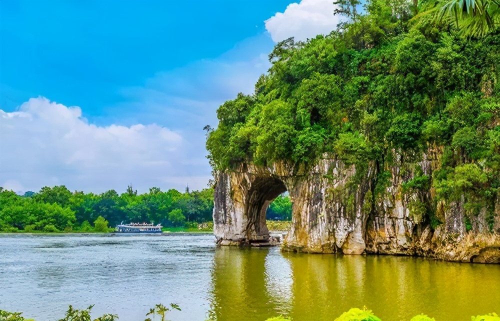 桂林经济总量2019_桂林山水图片