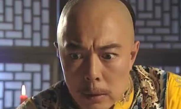 《还珠格格》:琼瑶很大胆,乾隆对紫薇可不仅仅只有父爱_皇帝