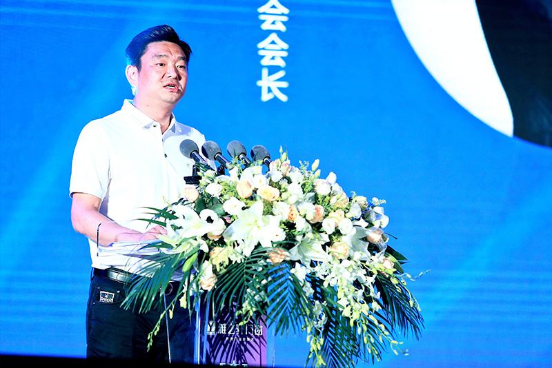 广东省门窗协会会长曾奎致辞