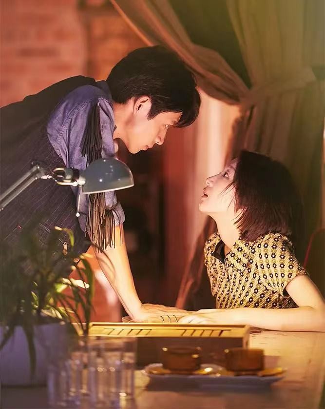 4天票房才200万,被《速度与激情9》强行压制,周冬雨新片要凉?_罗曼史