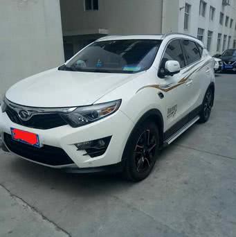 车载大屏排行_原创国产女车主网购车载中控大屏并亲自动手拆装,墙都不扶就服她