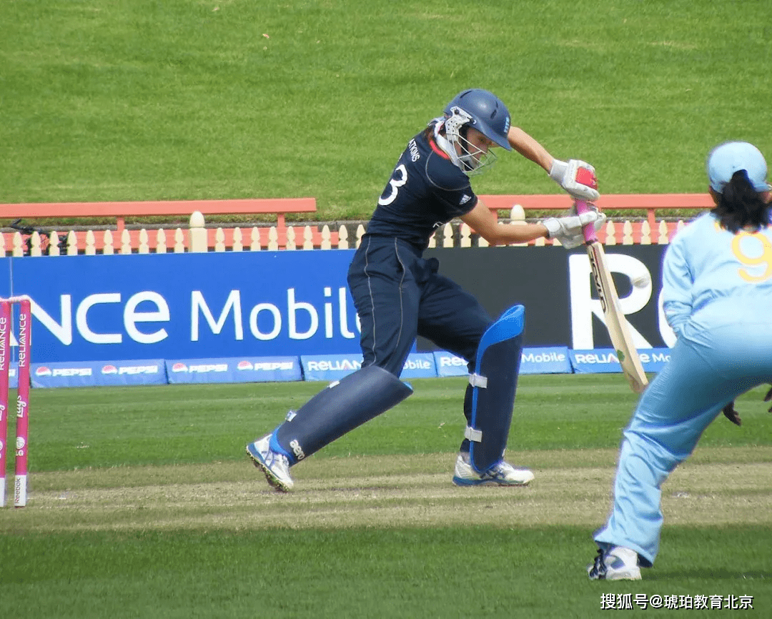 英国中学百年女校推荐burgesshillgirls