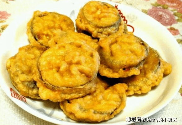 炸茄盒，怎么做才酥脆不回软？调面糊是关键，分享正确做法，好吃_茄子