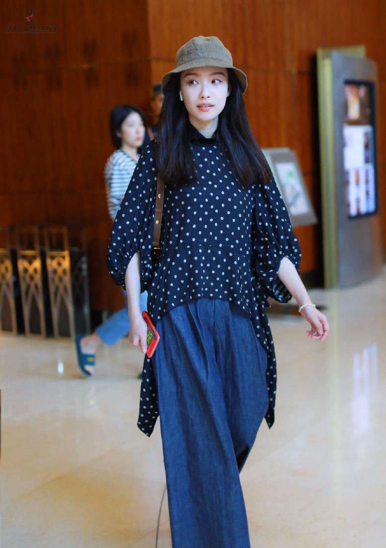 一般几个月穿孕妇装 d3ad0243b743469b9dd9b18adfc7b9f3.jpeg