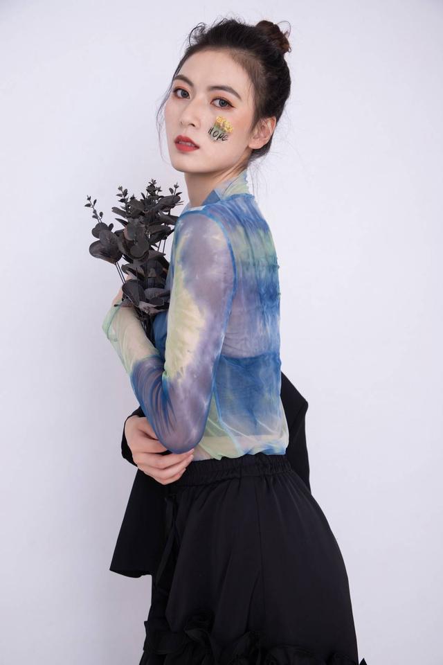 女排颜值排行_女排杀出美女接应!高颜值好身材攻击火力强,郎平终于等来救兵