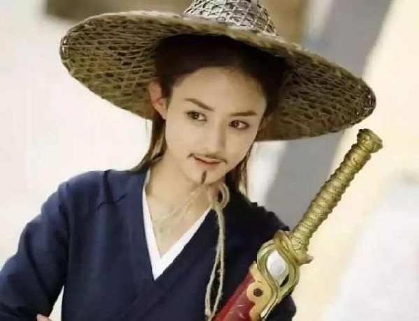 别再被古装剧骗了 在古代 女子扮成男子 还真不容易看出来 女性