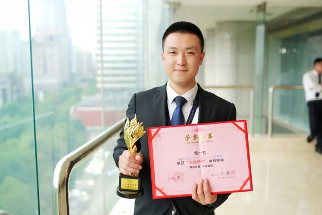两个月突破百万经纪人 强势抢占销冠宝座 曾5个月未开单的他竟是传奇的王者 岳琏玮