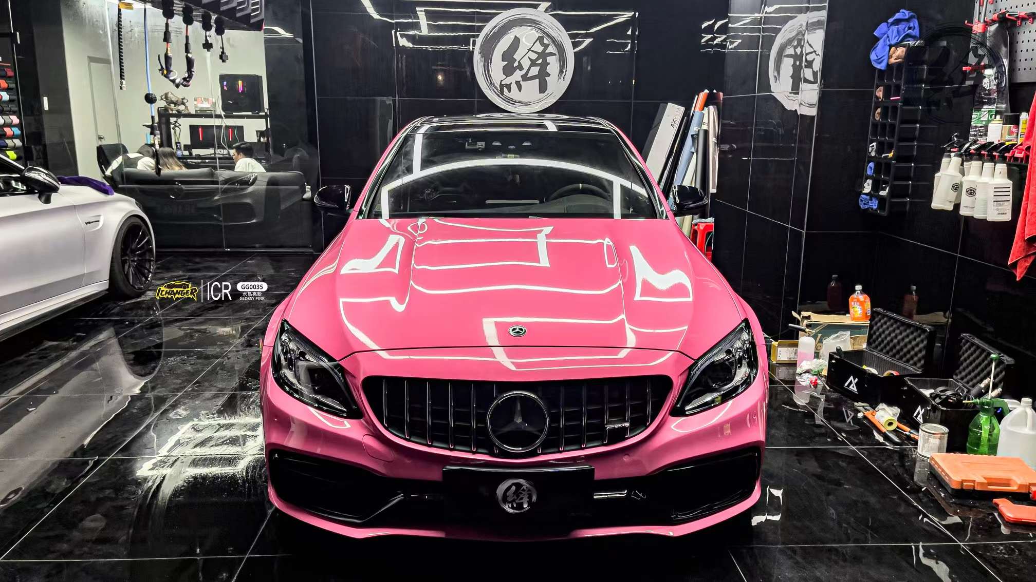 奔驰amgc63改色ichabgericr改变者水晶亮粉