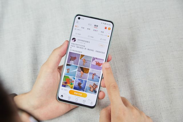 手机|外观天赋点满了？OPPO Reno6亮点全解读，2799到底值不值