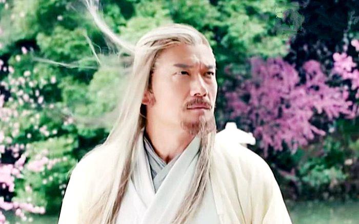 五位高手分别为东邪黄药师,西毒欧阳锋,南帝一灯大师,北丐洪七公,中