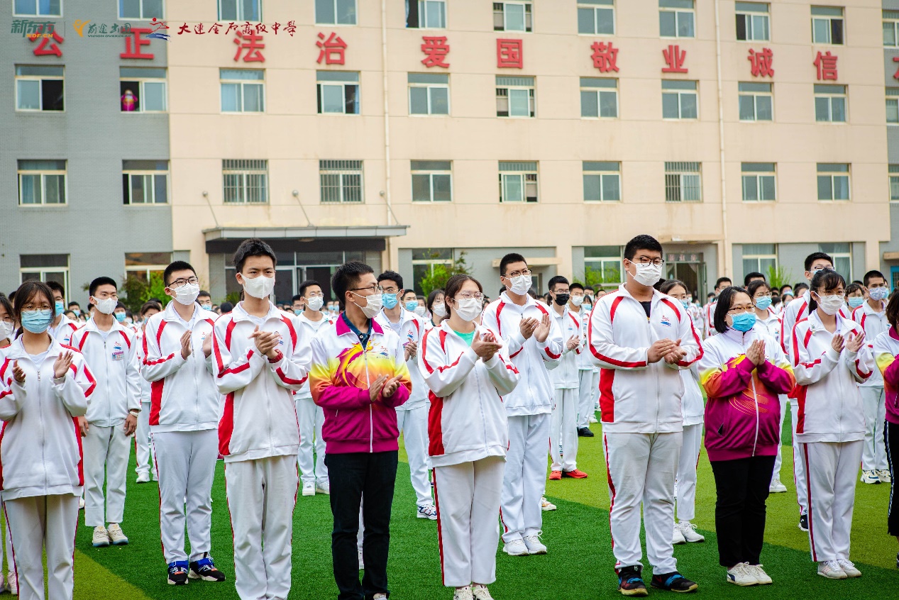 新东方携手大连金石高中共建中加境外课程班打开升学多项选择