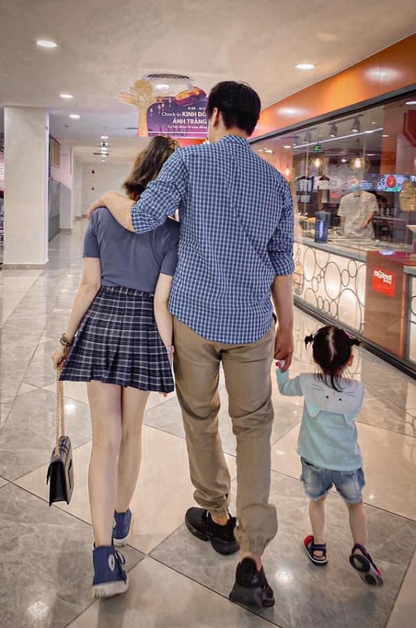 原创身高1米54单亲母亲交往小5岁1米83小伙,对方还愿意帮她养娃