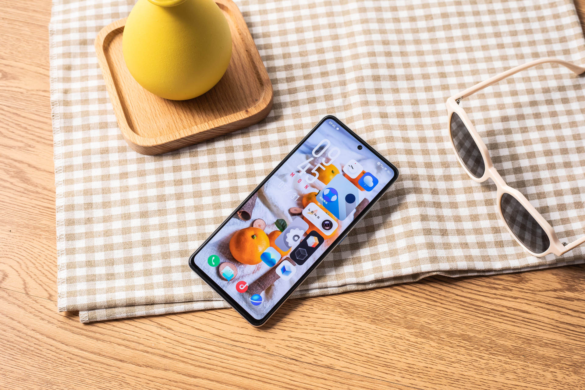 首选|三双配置领衔，iQOO 7综合体验成3K价位首选