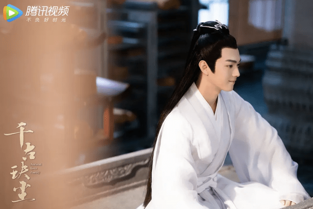 周冬雨主演的第一部古装剧来了,女二却成功抢镜