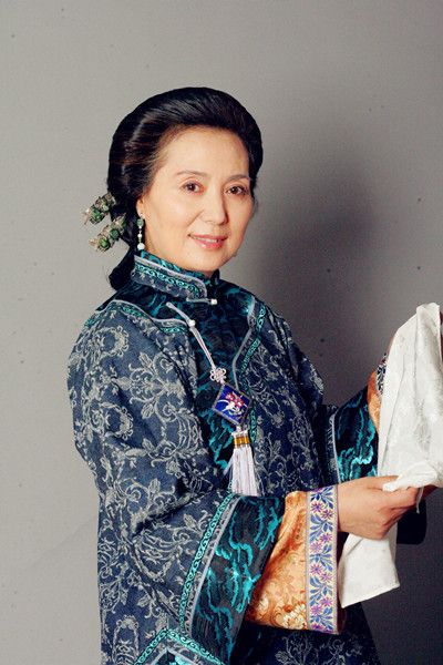 《喜盈门》主演温玉娟:银幕上的"第一贤媳",生活中的好妈妈_吕剧
