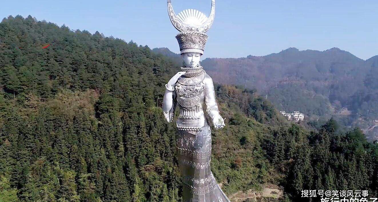 贵州贫困县斥资千万造88米女神像,被质疑,如今旅游收入大增_阿莎