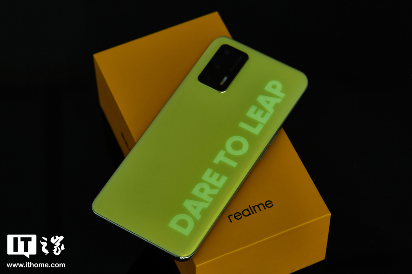 技术|realme 真我 Q3 Pro 618 大促：搭载天玑 1100，到手价 1499 元