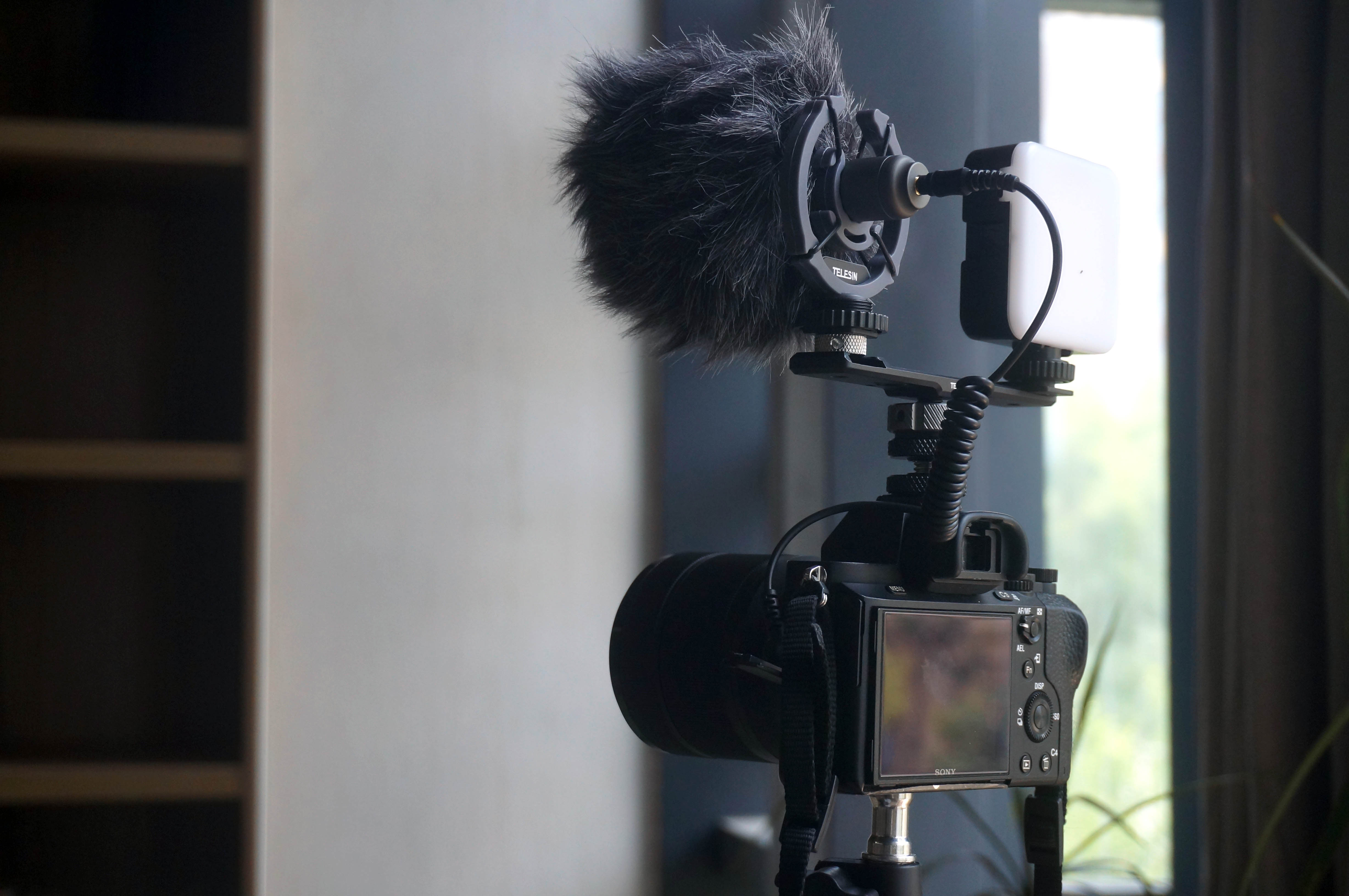 拍照视频直播离不了有它效率翻一倍泰讯摄影配件上手有感