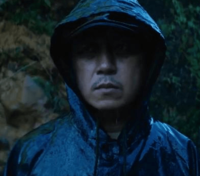 云南虫谷潘粤明偷瞄张雨绮 ed0ae8219499487bae345586f775a82a.png