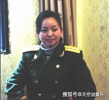 在拍攝《女子特警隊》是她是導演為了增加原型真實感特意找到的演員