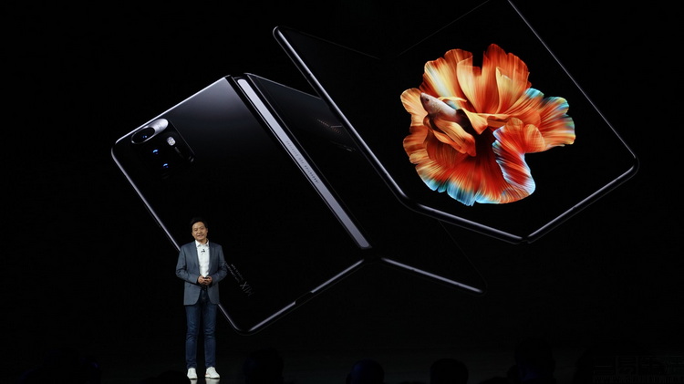 Android|当其他人忙着”分家“时，一加为何选择并入OPPO