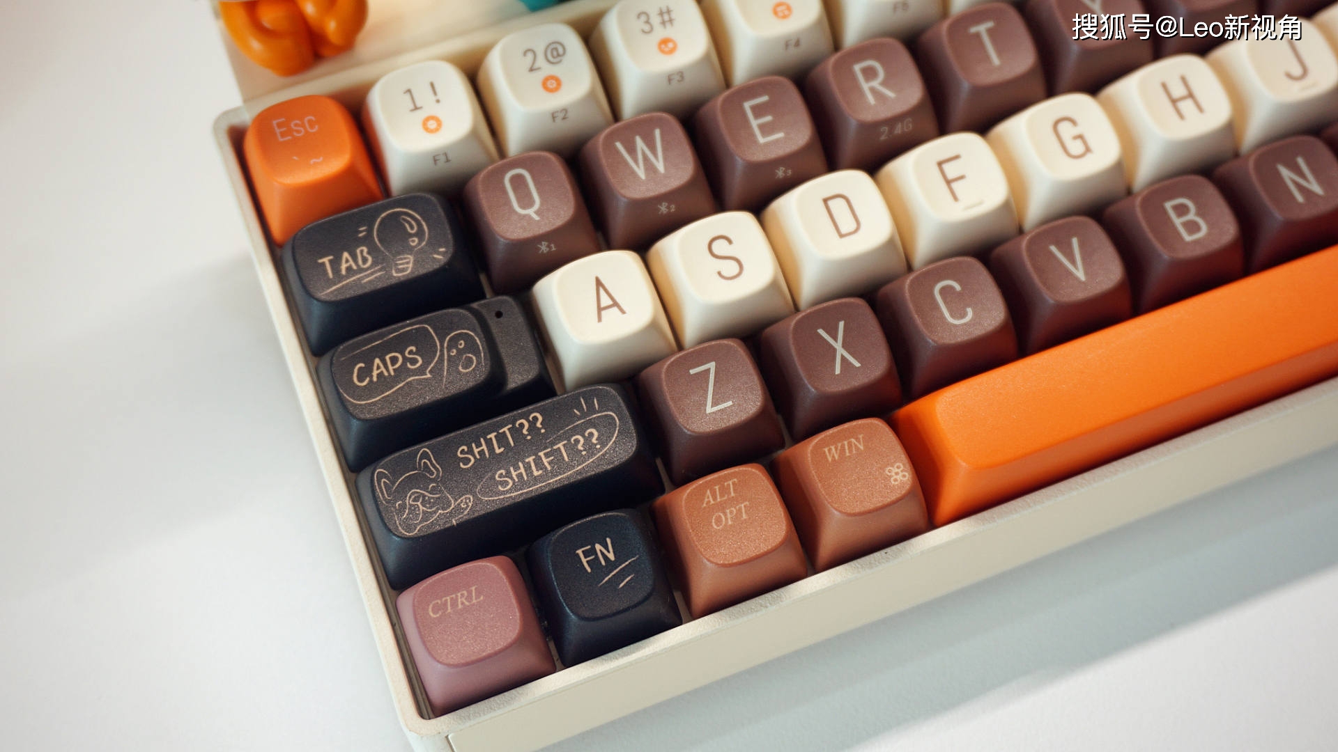 创意无极限我的键盘我做主洛斐小翘机械键盘