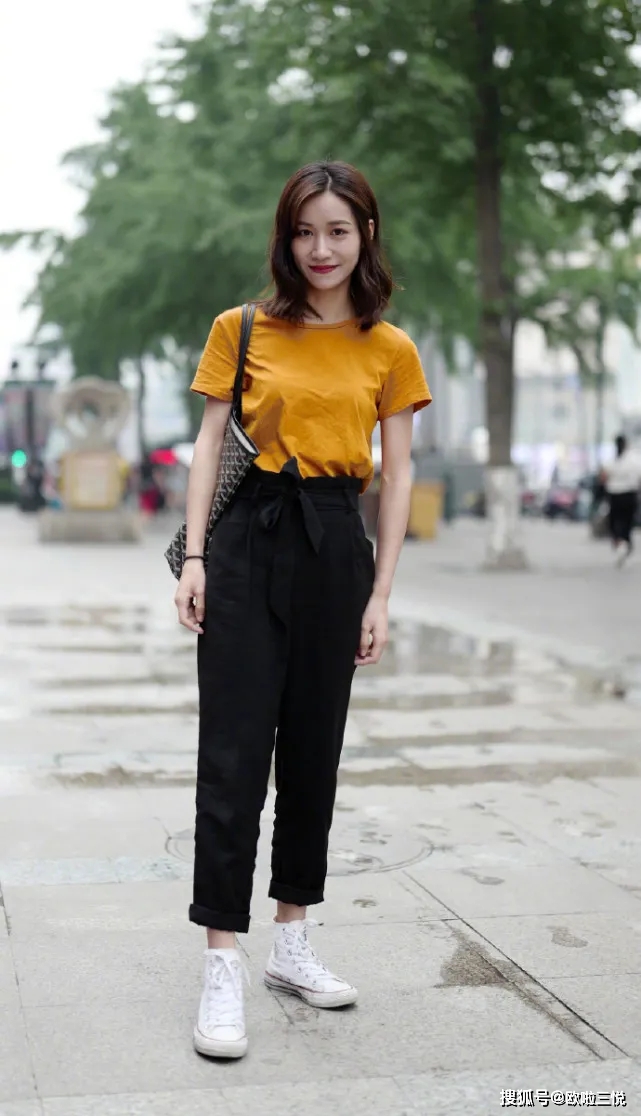 女生夏季穿搭推荐t恤阔腿裤时髦显高