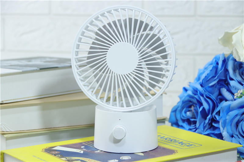 无级变速续航长达18小时紫米桌面风扇体验分享