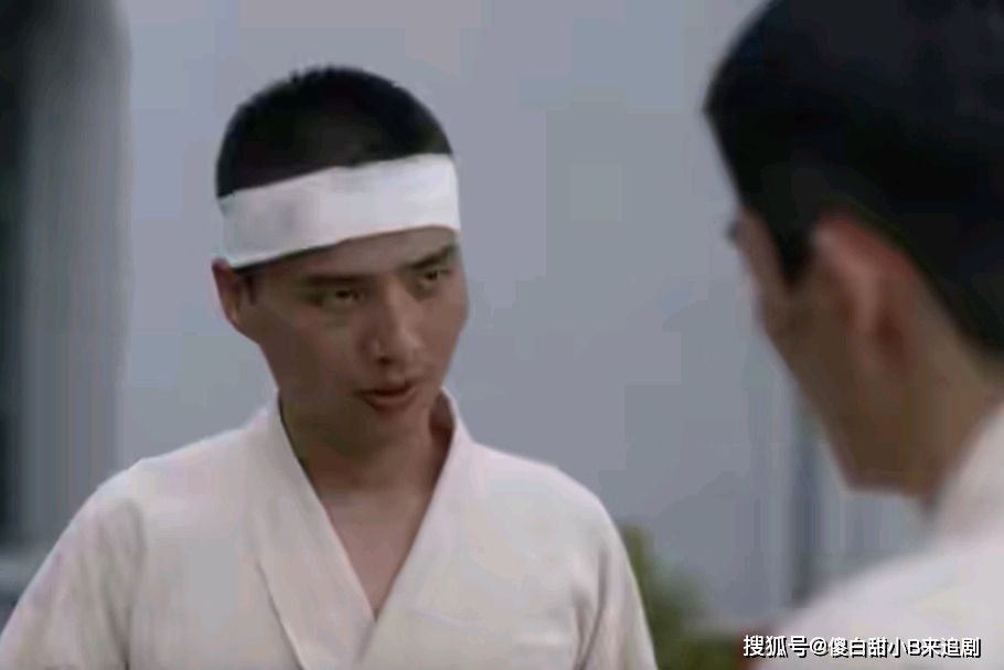 大什么霍成语_脸大适合什么发型(3)